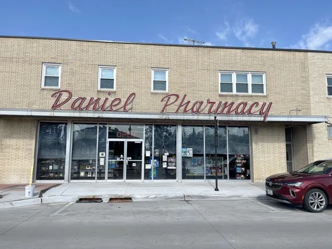 Fort Dodge pharmacist takes state licensing board to court